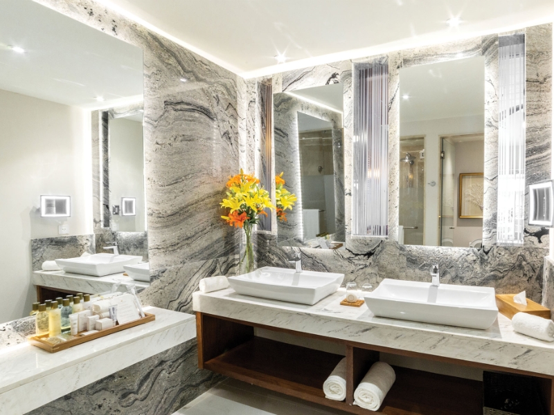 Preferred Club Bathroom