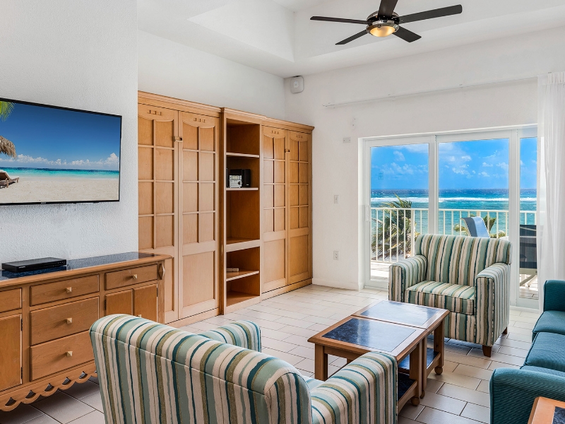 1 Bedroom Condo with Murphy Bed