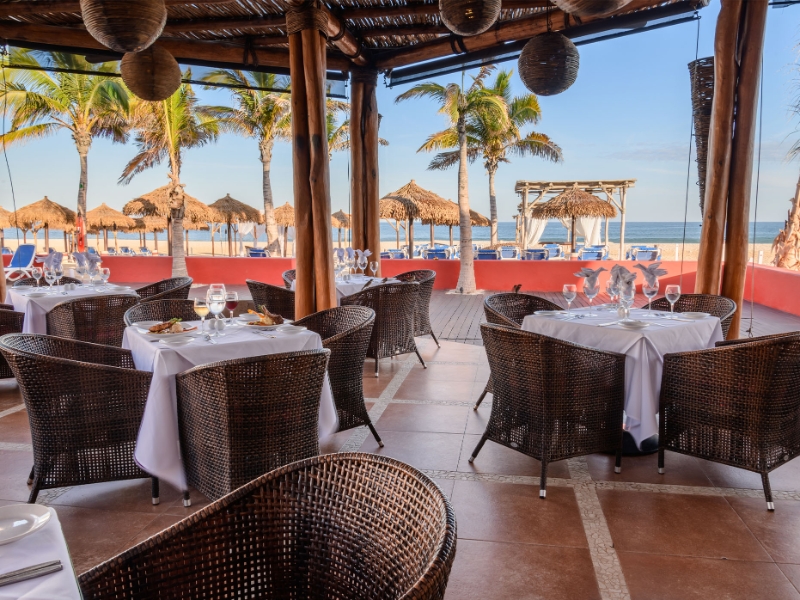 A la carte restaurants