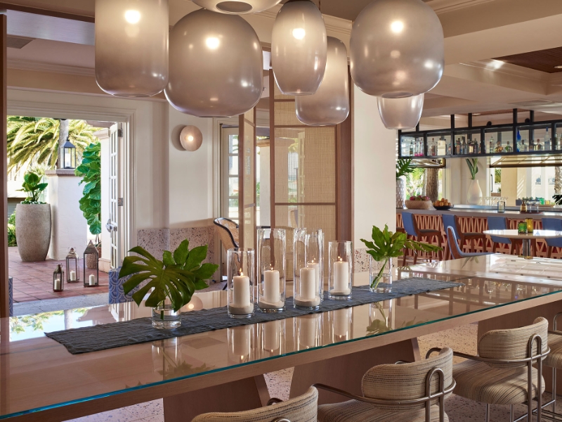 Covewood Restaurant bar