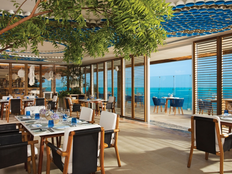 Bluewater Grill–Rooftop